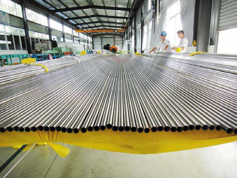 Our company specialized in the production of cold drawn precision seamless steel tube. Have a set of...
